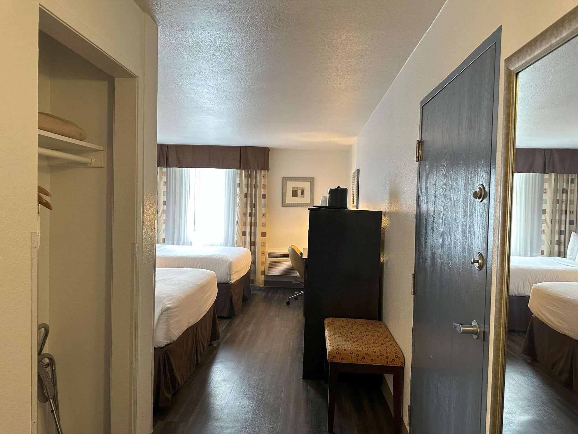 Quality Inn & Suites Everett Exterior foto